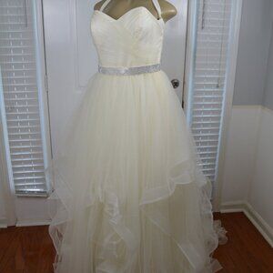 Prom Dress Gown Wedding Size 10 Cream Ivory Colored NEW Measurements Listed